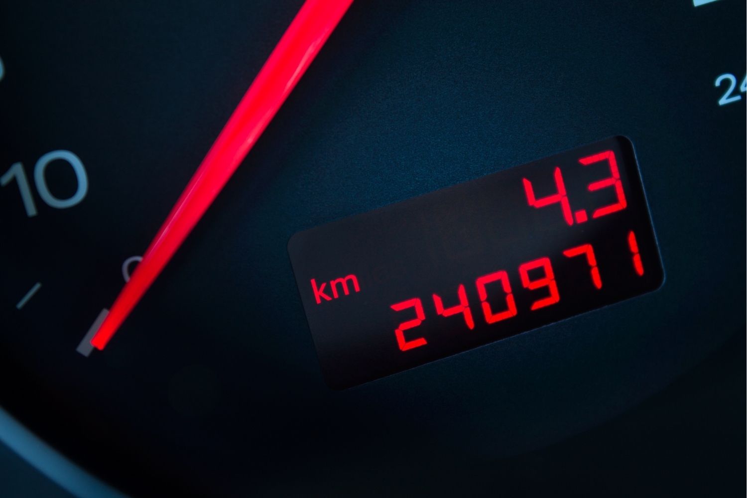 Read more about the article Are You Tracking Your Mileage? Here’s Why It Could Save You Thousands